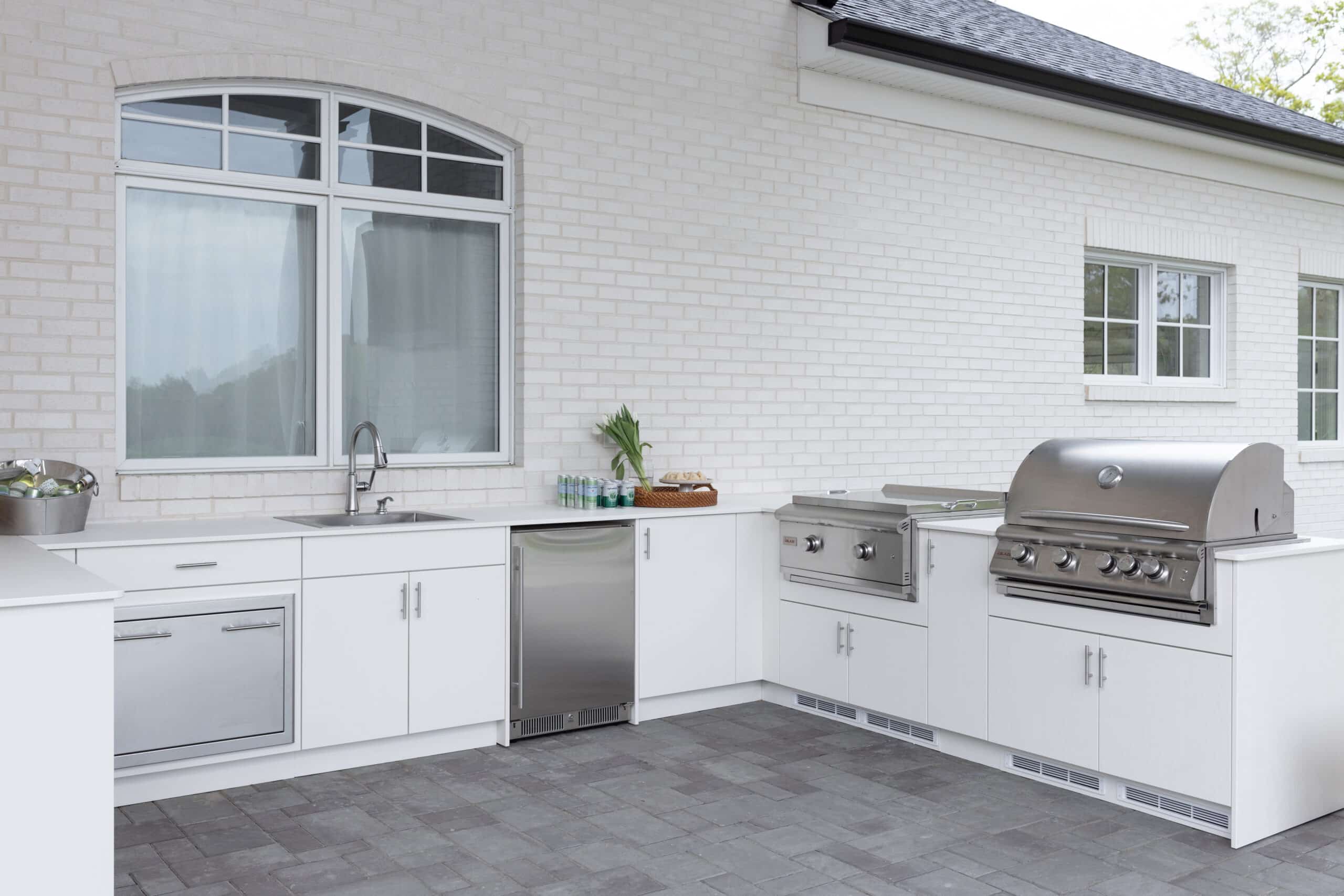 Agora Outdoor Poly Cabinets - Image 12